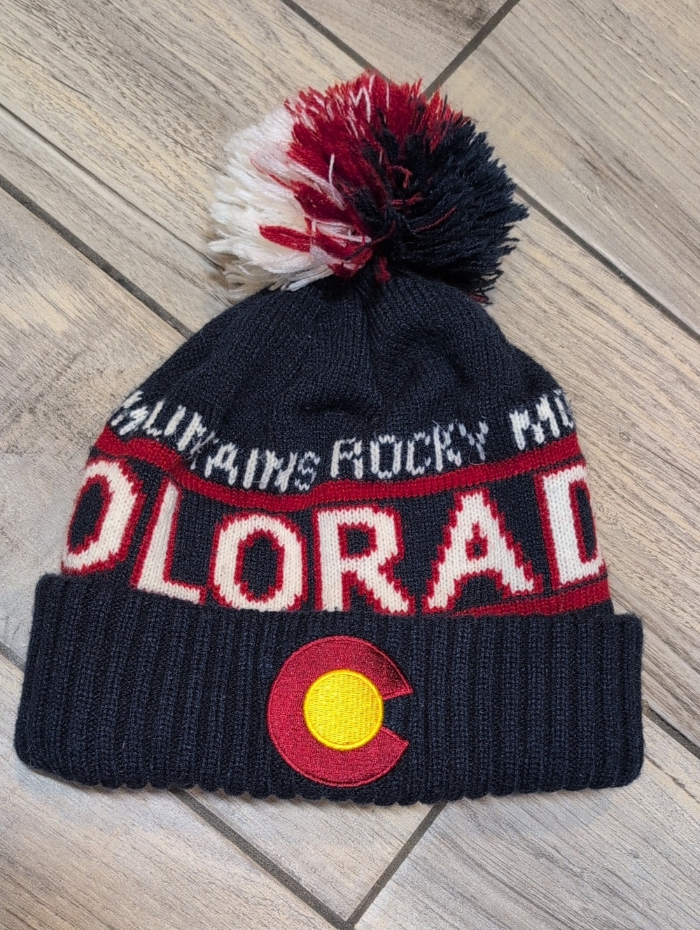 Robin Ruth Colorado Pom Beanie Hat Rocky Mountains Ski Souvenir
